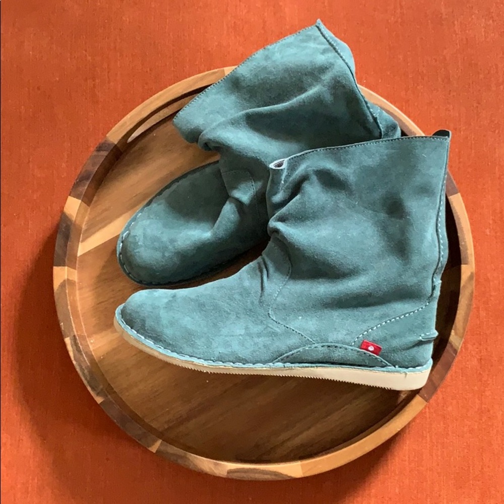 Oliberte Slouch Boots